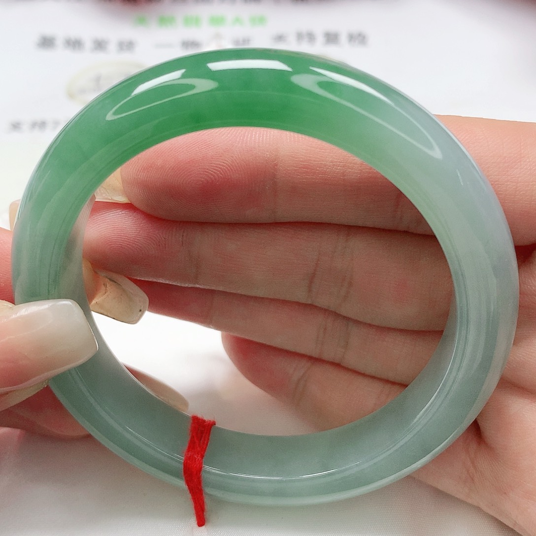 【闪购商品】翡翠手镯未镶嵌象缅甸天然A货翡翠