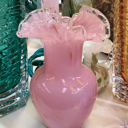 琉璃花瓶高23厘米口径6厘米