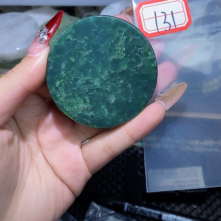 和田玉和田玉边角料随机发未镶嵌