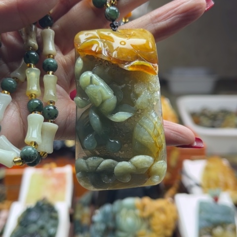 岫玉挂件未镶嵌挂件