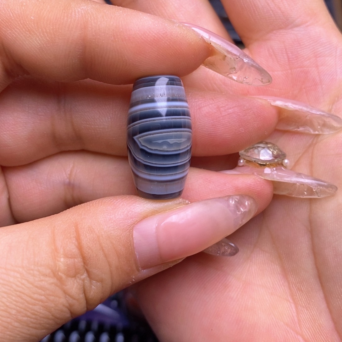 玛瑙/玉髓未镶嵌珠宝半成品