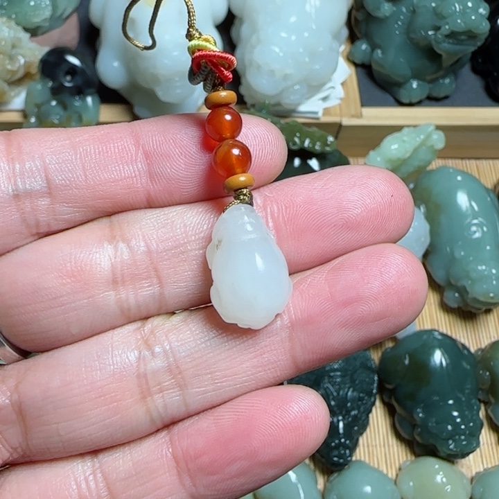 和田玉挂件未镶嵌