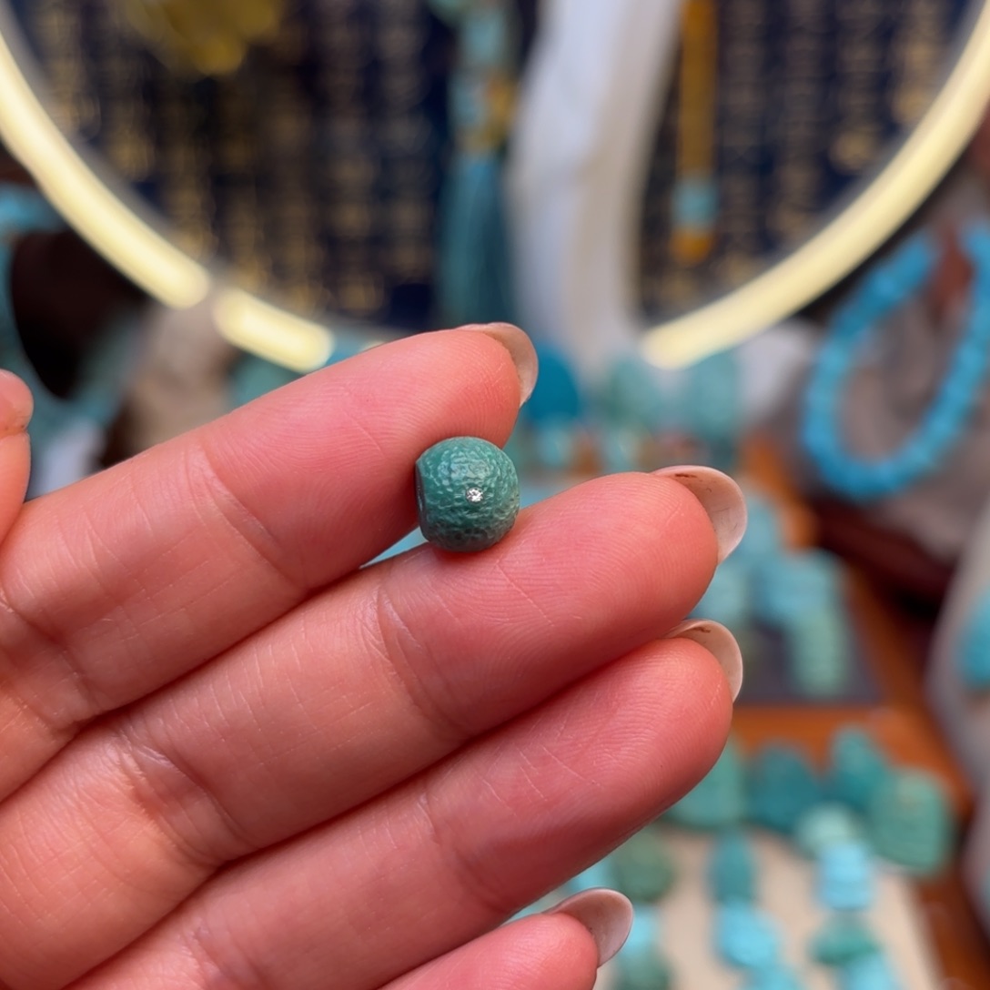 绿松石配饰未镶嵌z****i