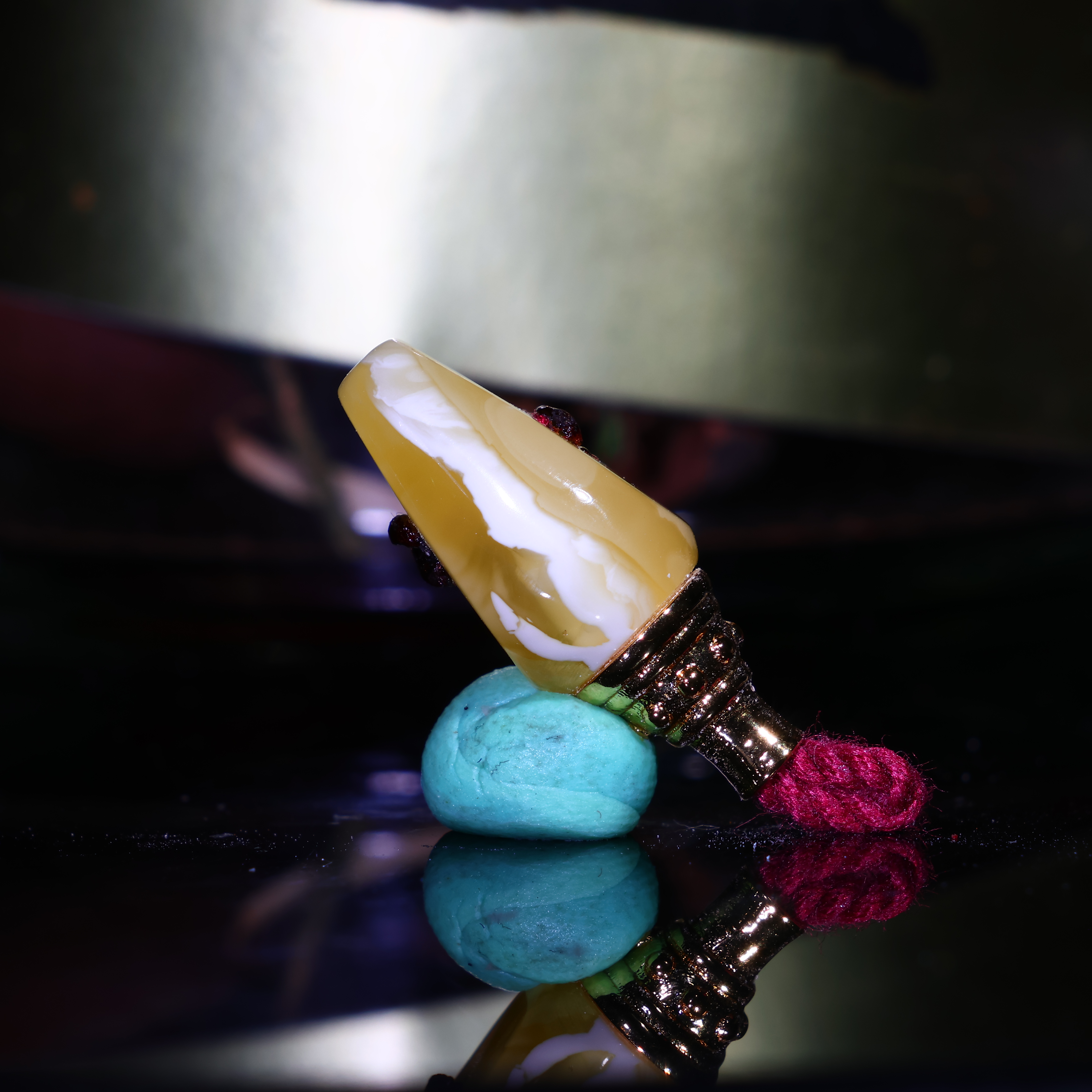 7m蜜蜡三通佛头天然原矿精工瓷白花一线马蹄分体三通蜜蜡配饰A298