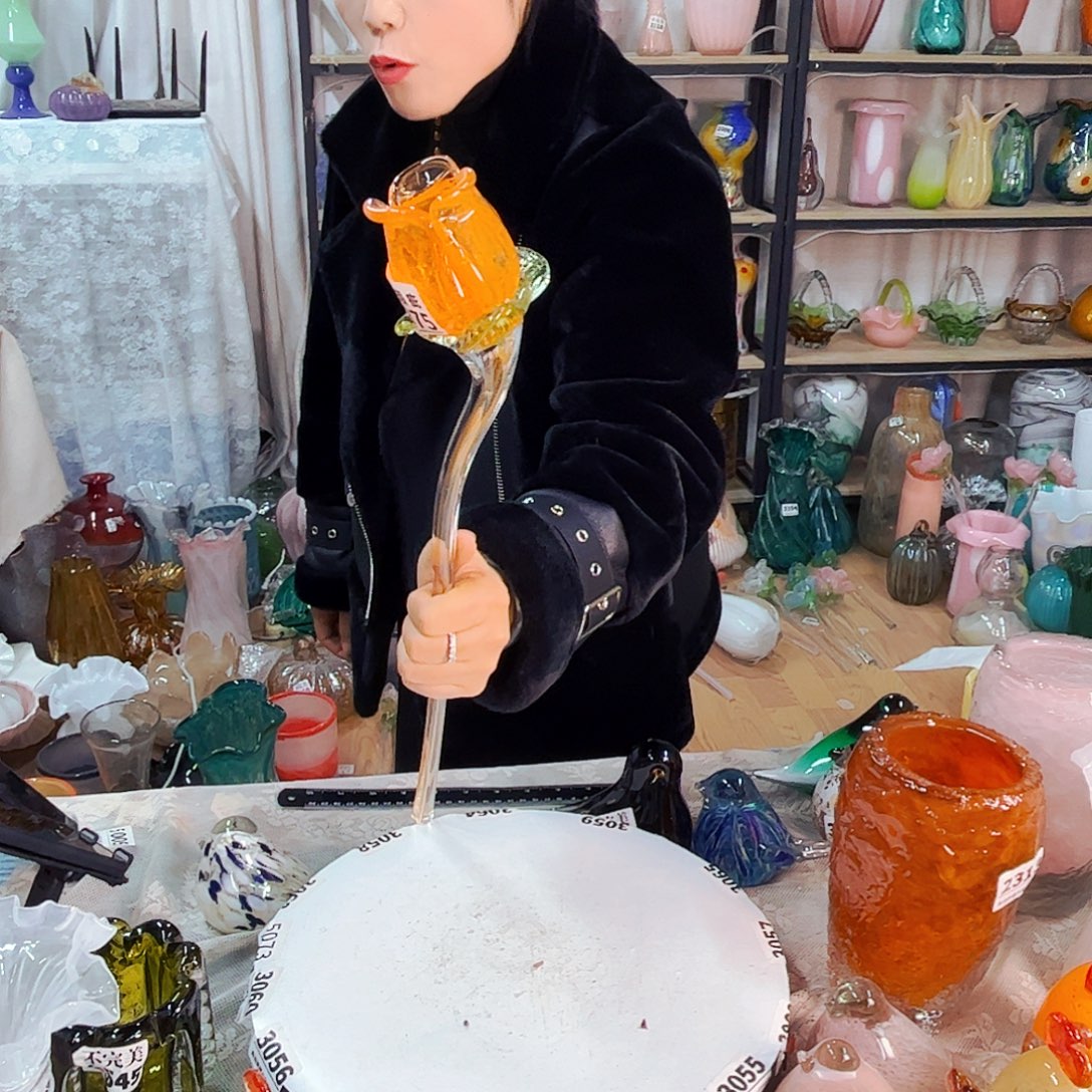 1075 家悦美居琉璃摆件瑕疵