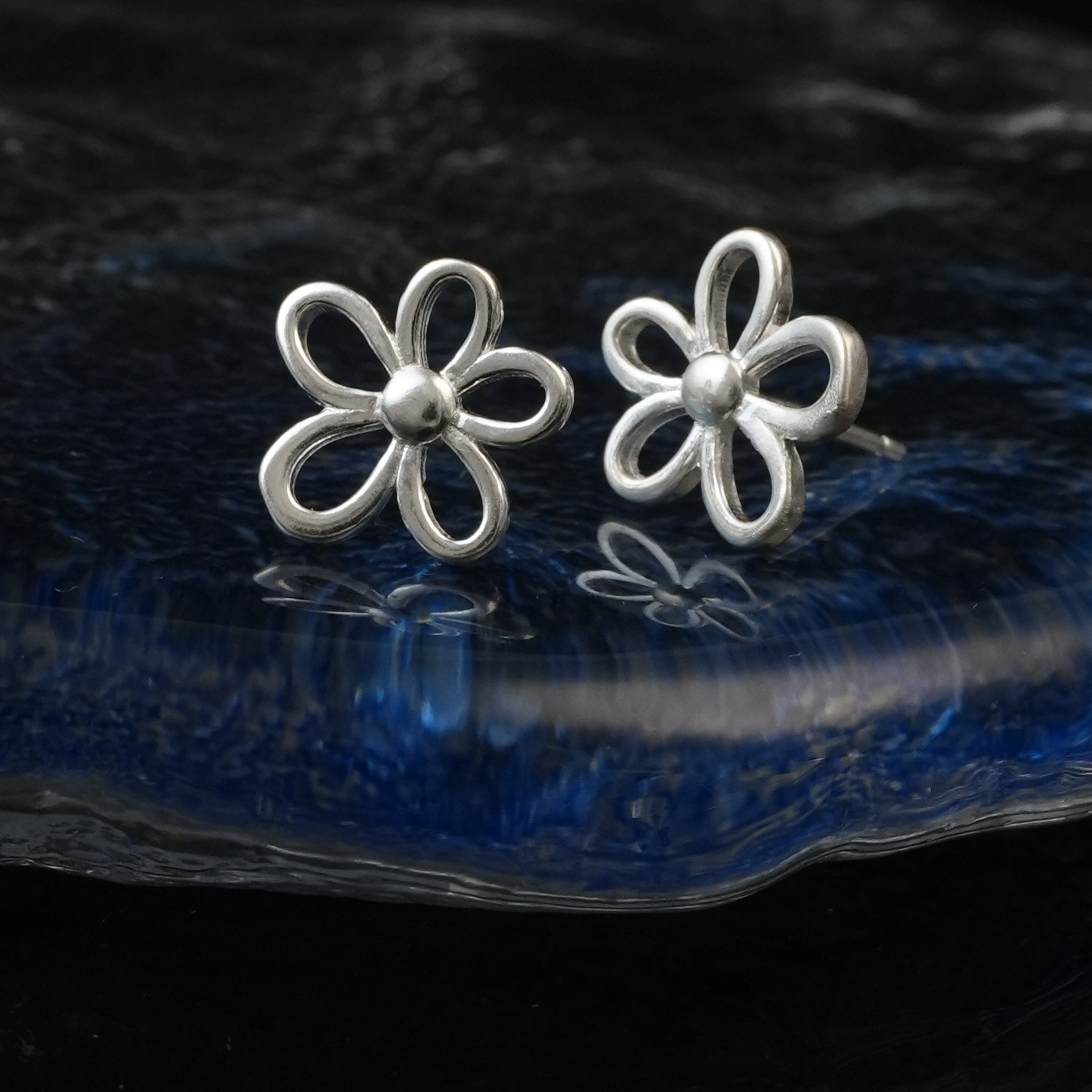 足银耳饰 【亮面花朵耳钉】黔喜银饰不规则花朵气质简约清新百搭