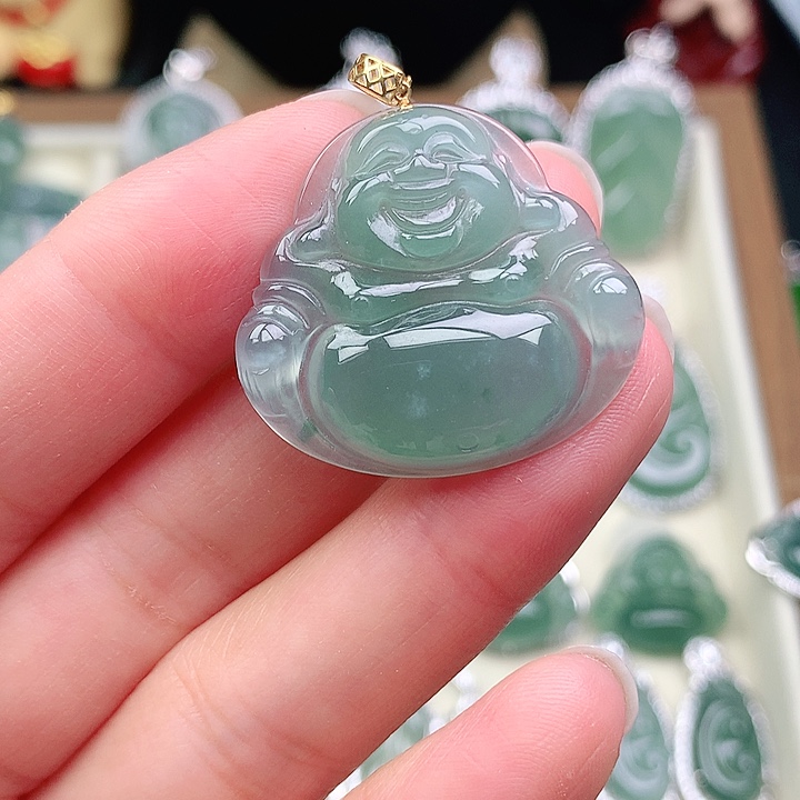 颈饰18K金镶嵌翡翠鑫****馆吊坠