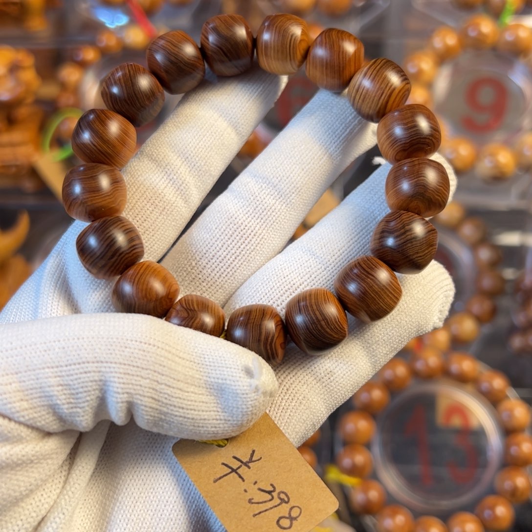 柏木大***腻太行崖柏手串