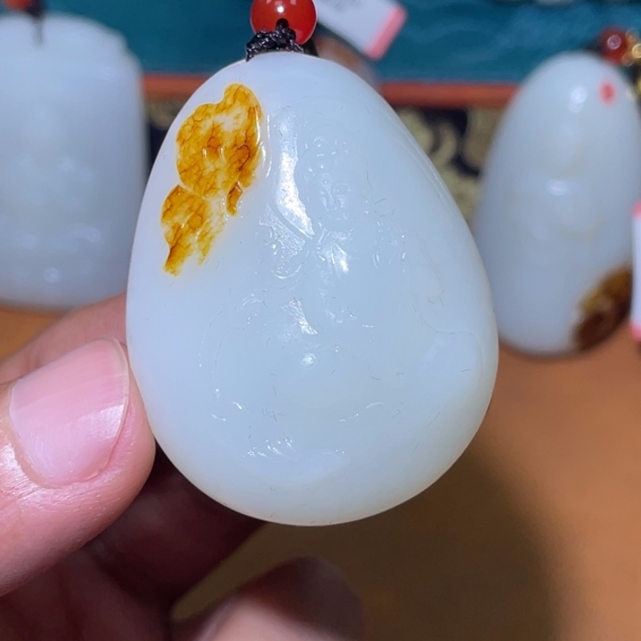 和田玉未镶嵌颈饰J