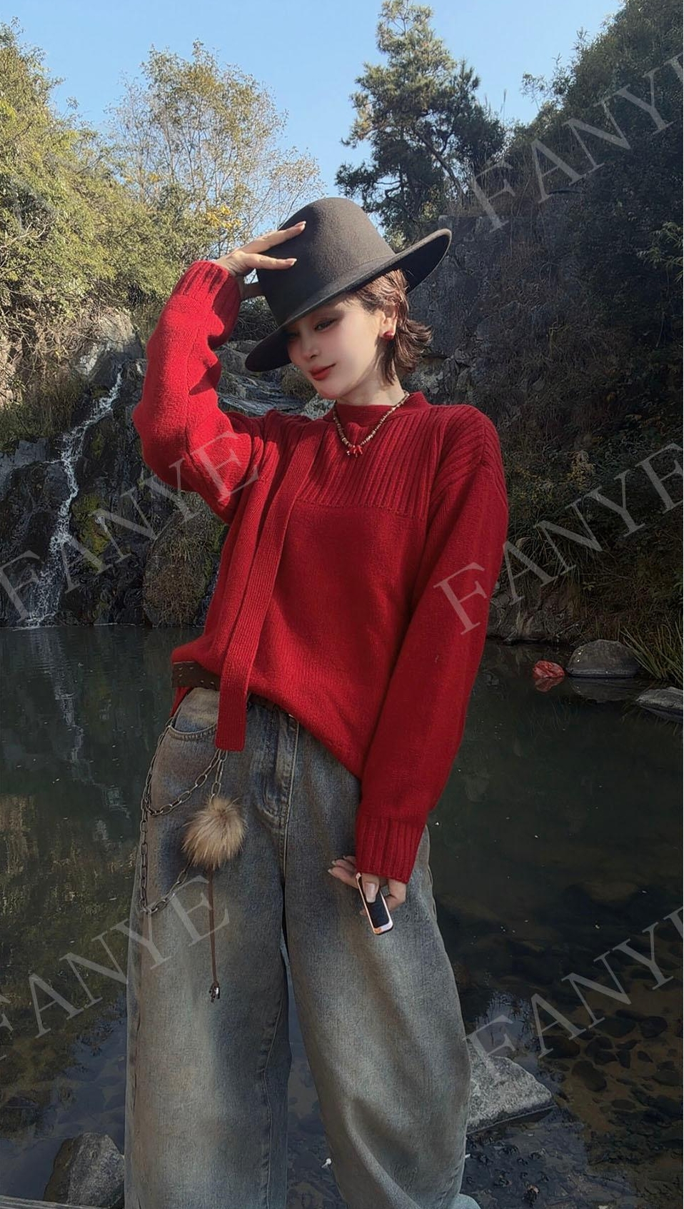 FANYE 2025冬季新款设计感飘带新年红打底针织衫59071