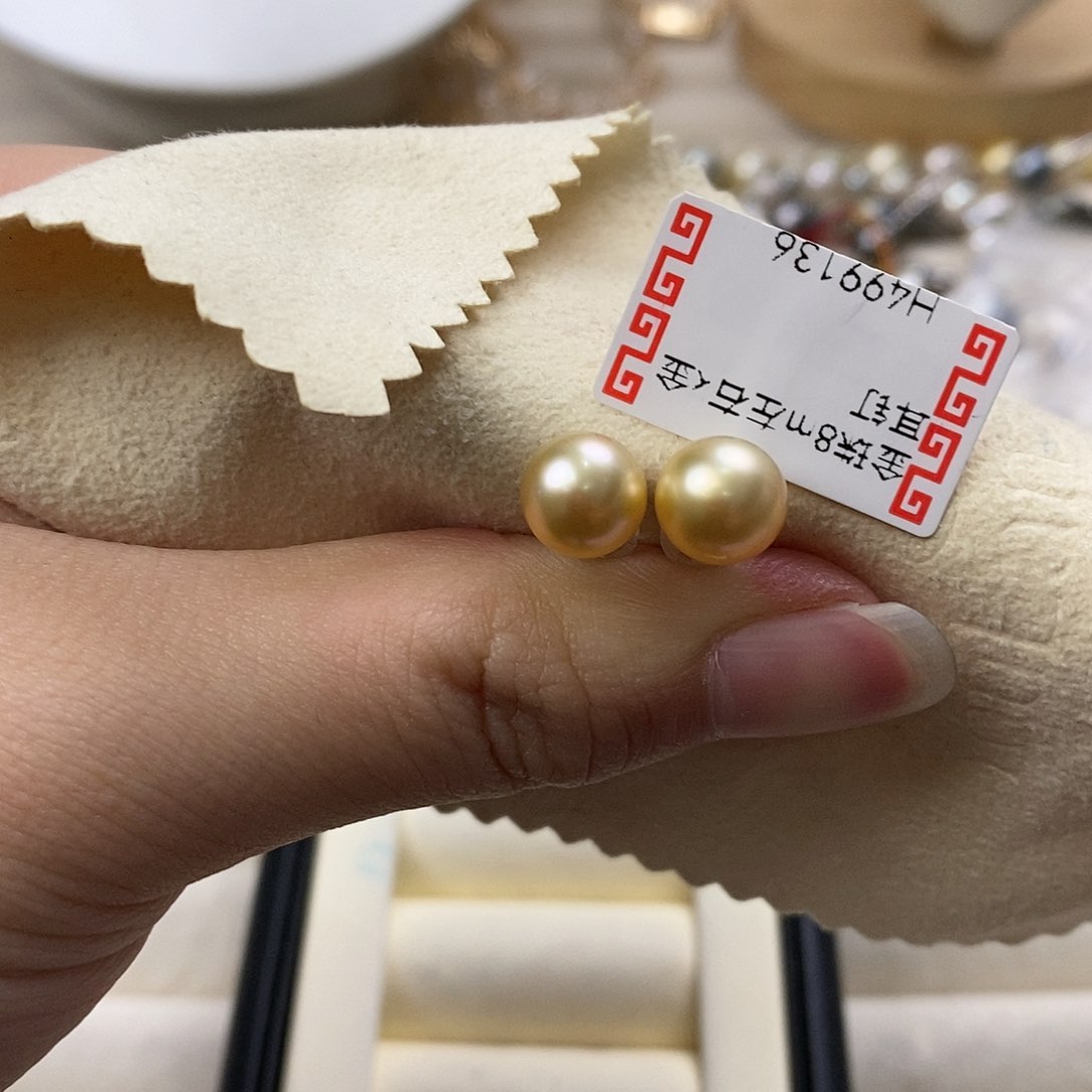 海水珍珠耳饰18K金镶嵌