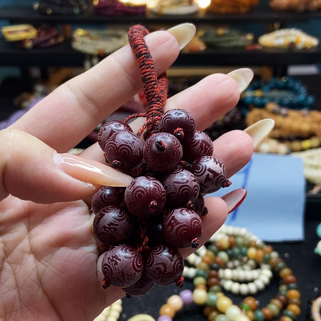 吊坠佛心果菩提果