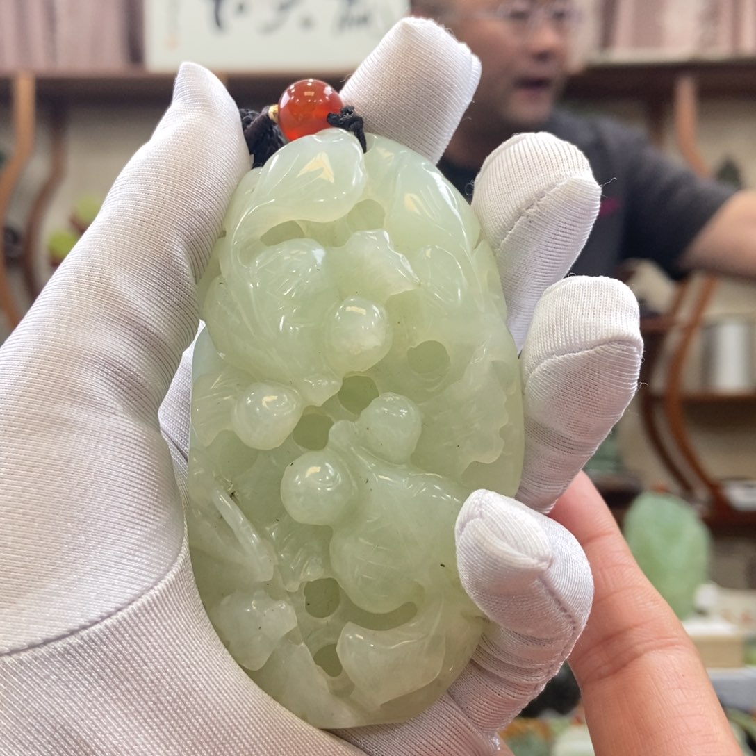 蛇纹石玉手把未镶嵌