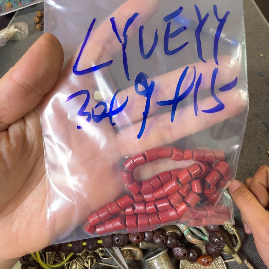 L***Y珠子珠子珠子珠子