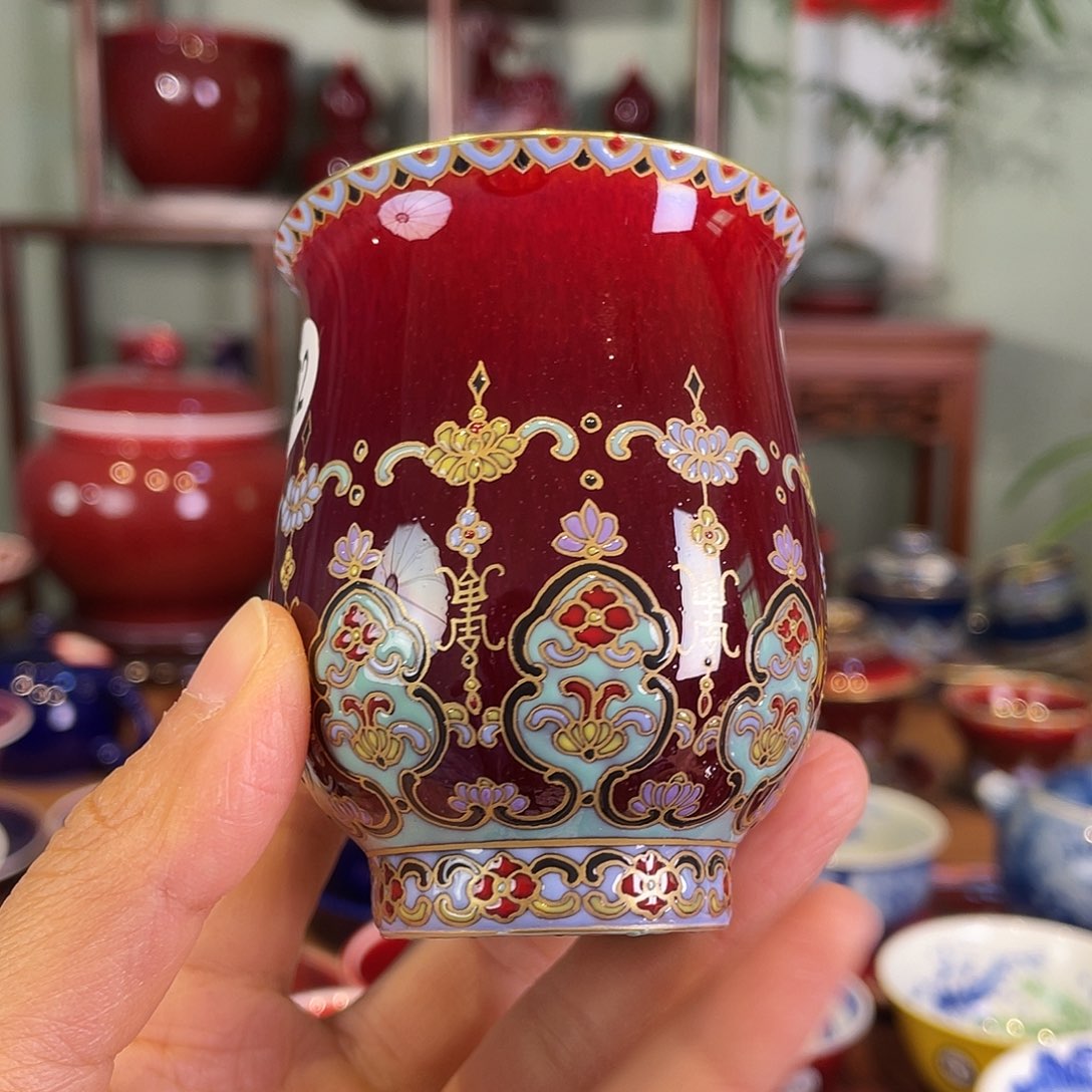 雷***清欢雅玩原矿郎红珐琅彩郁金香杯