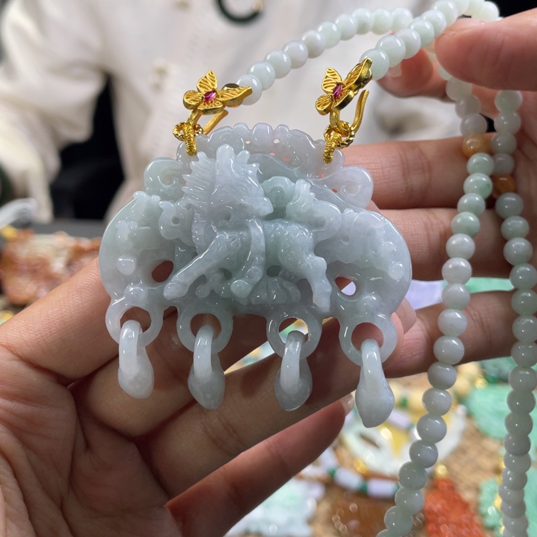 翡翠未镶嵌颈饰代编织