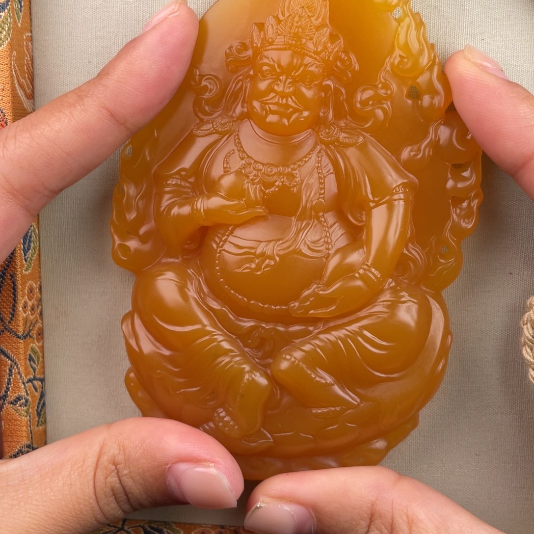 石英质玉（缅黄）手串未镶嵌大*