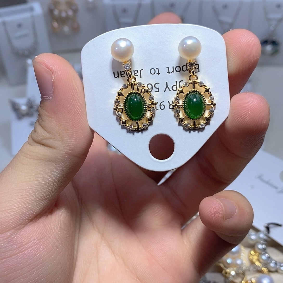 银S925镶嵌耳饰淡水珍珠