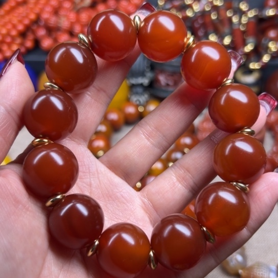 玛瑙/玉髓颈饰未镶嵌