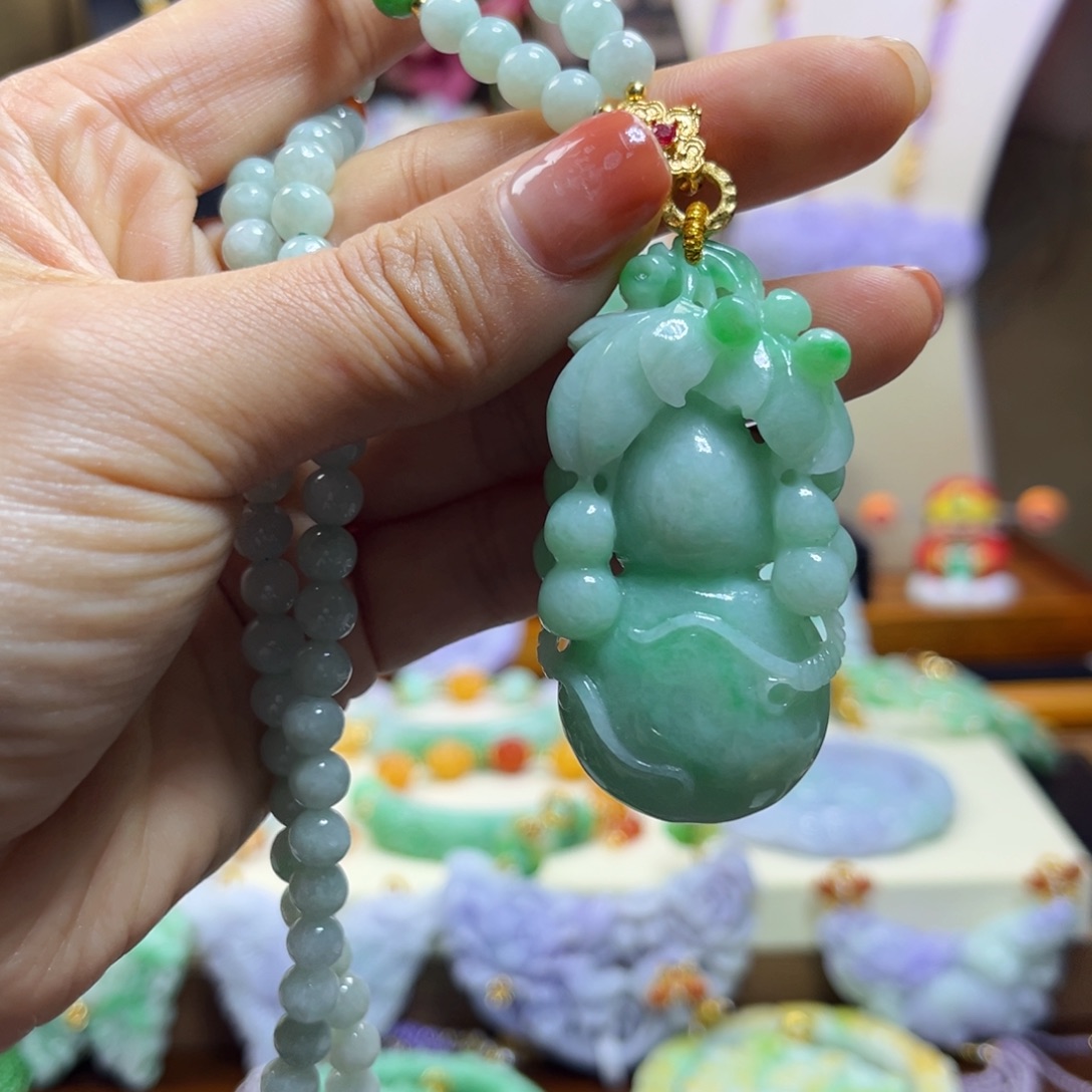 翡翠未镶嵌颈饰天然翡翠