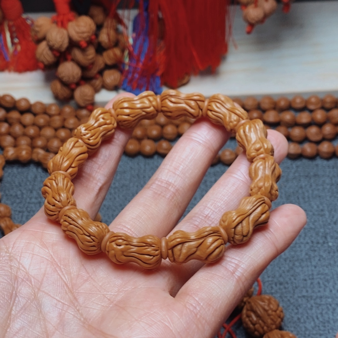 桃核吊坠桃枭手串1