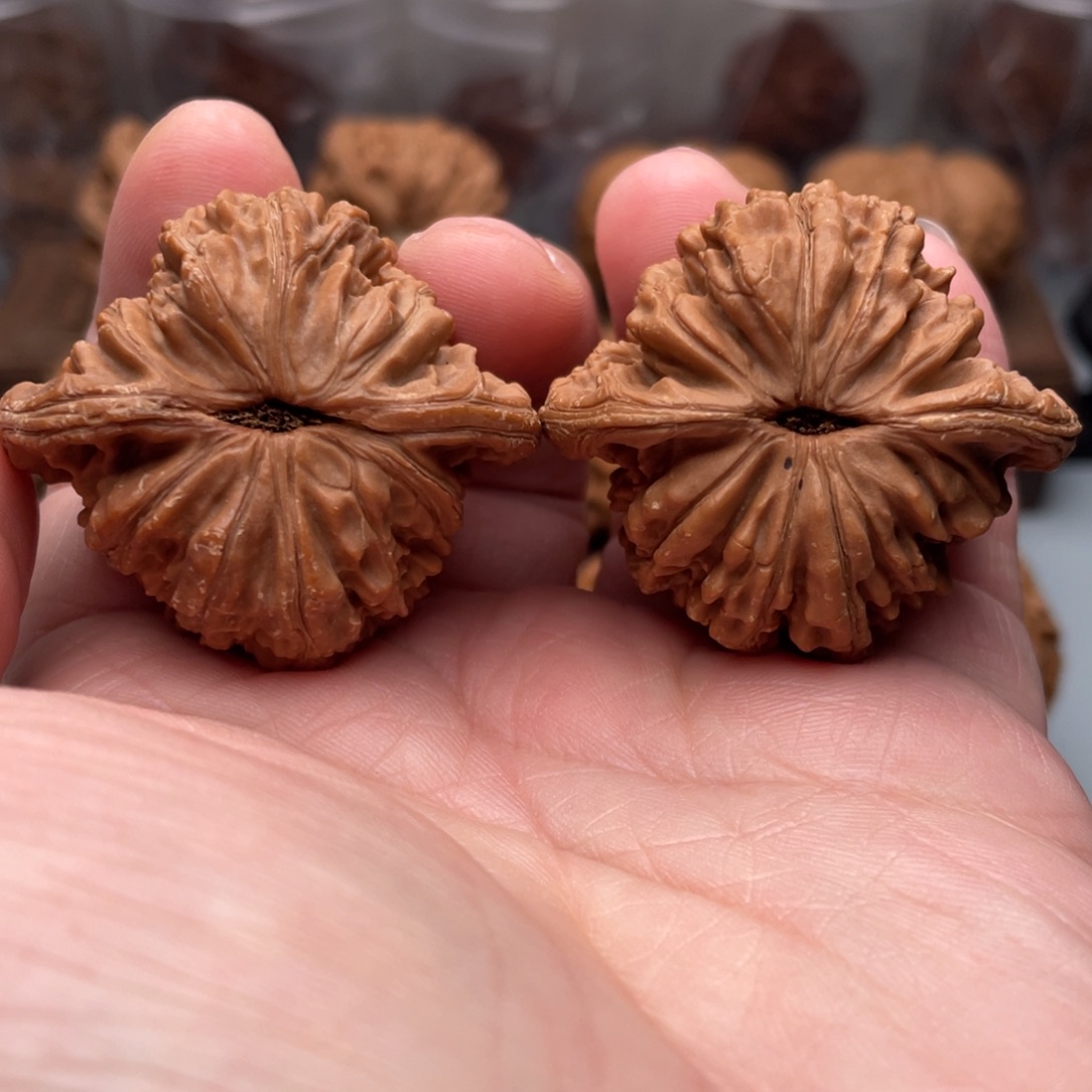 文玩核桃把件平谷四座楼42全品