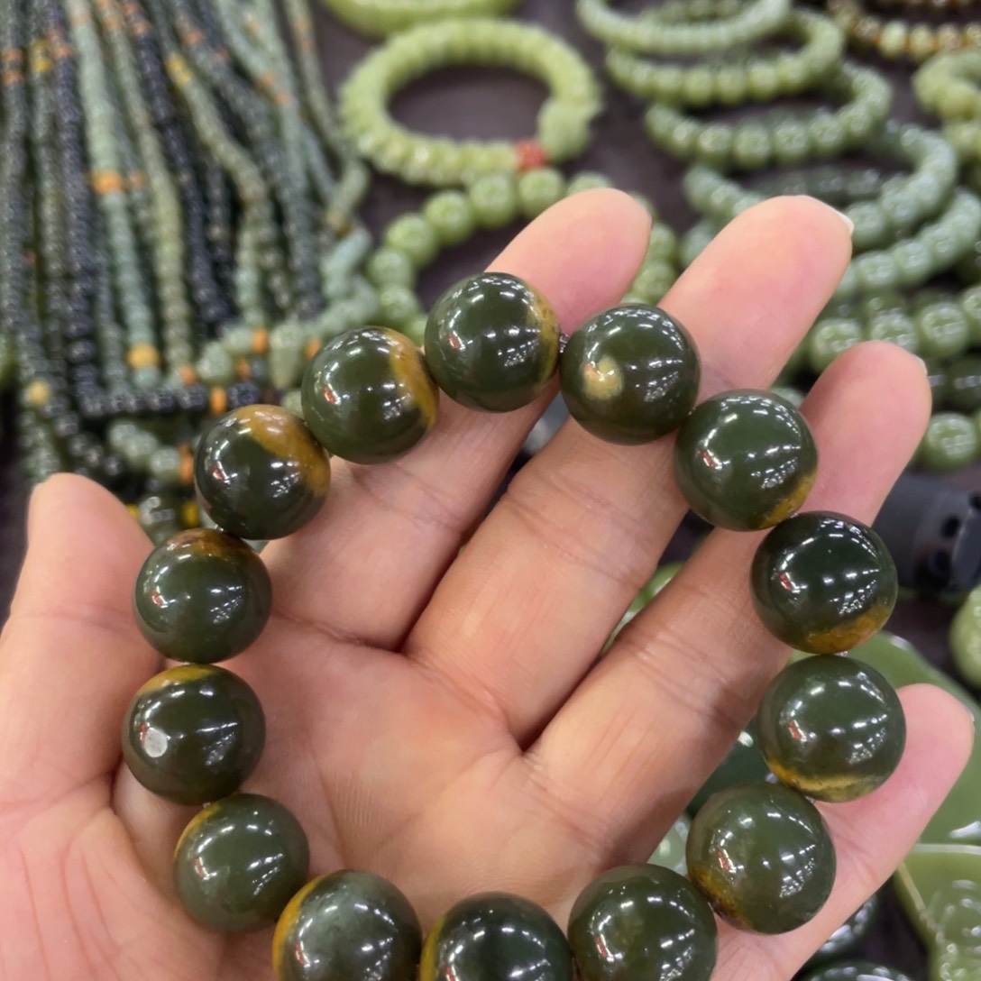 【闪购商品】和田玉手链未镶嵌詹*