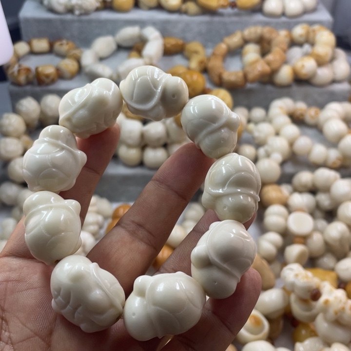 吊坠菩提根/象牙果全品象牙果富甲手串