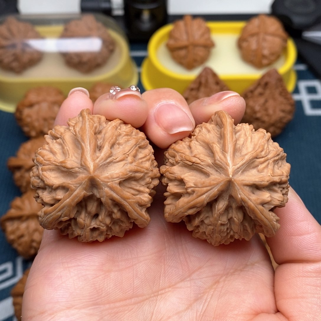 吊坠文玩核桃玉龙39.40