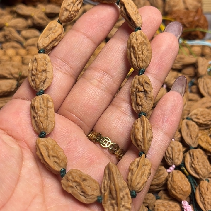 A***ˇ桃核吊坠蛤蟆小异