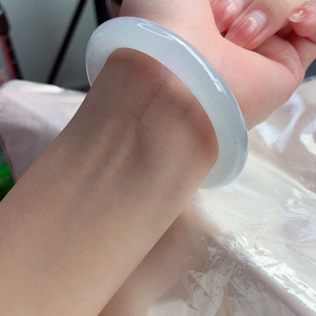 翡翠手镯未镶嵌天然A货翡翠53/54冰条子