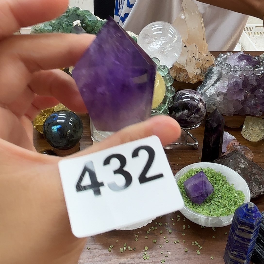 未镶嵌大型摆件（非配饰）水晶