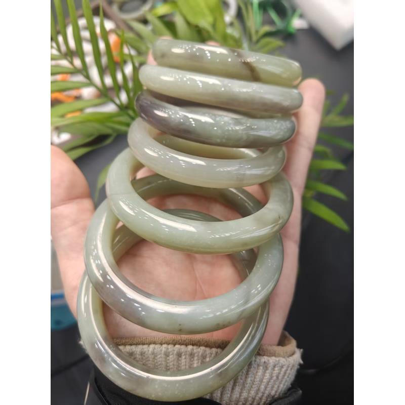 老李严选   和田玉烟紫带棉手镯多样发一D713