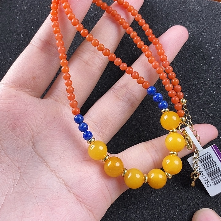 蜜蜡未镶嵌珠宝奇石