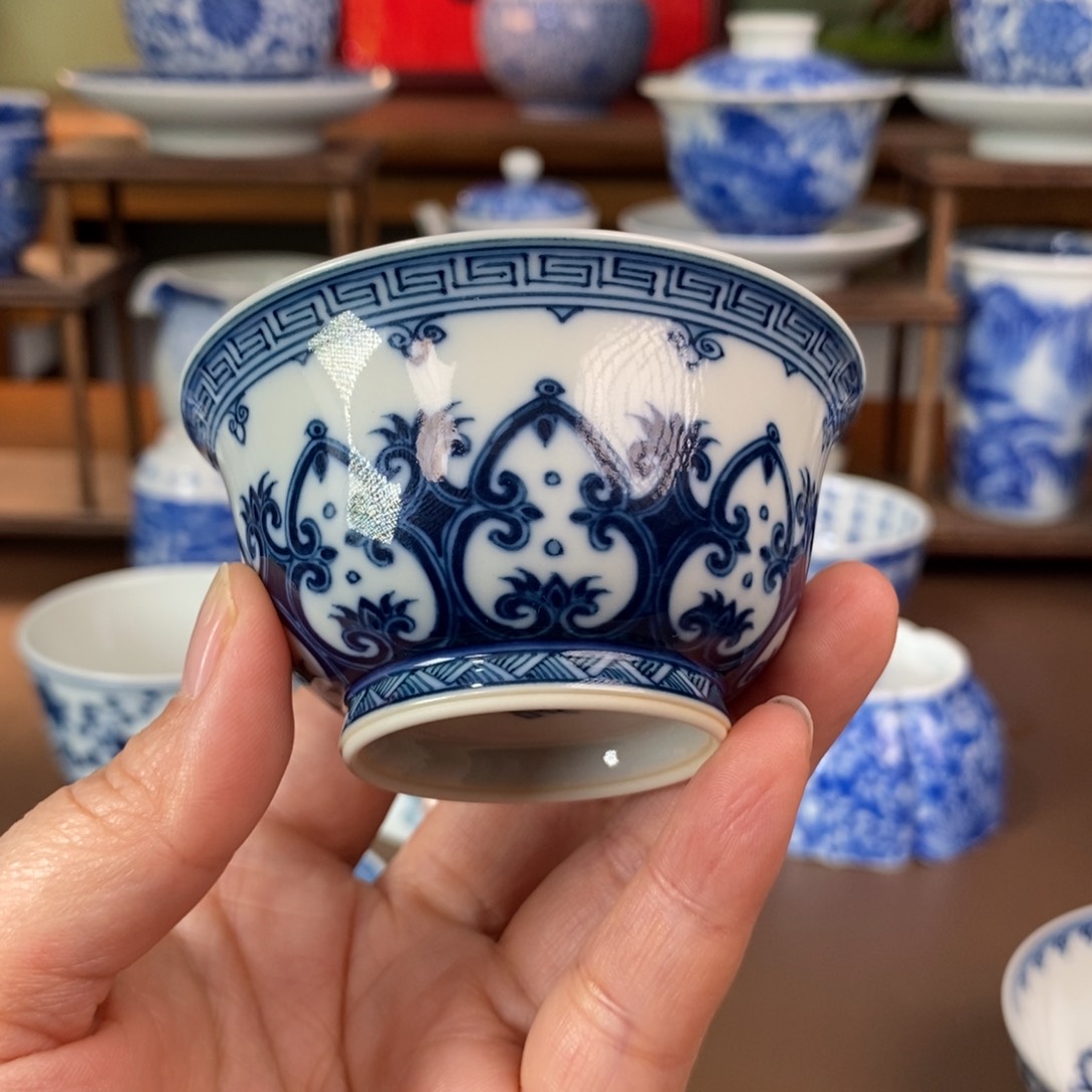 景德镇陶瓷手工手绘