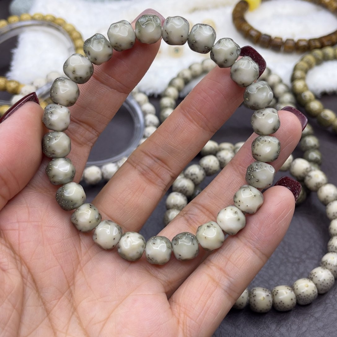 星月菩提手串嘟**比绿背河豚无相8×9改