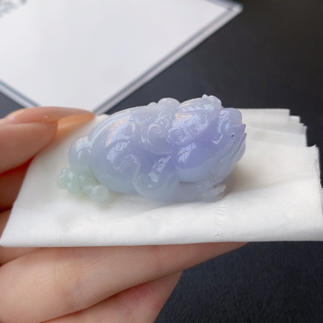未镶嵌定制翡翠三脚金蟾