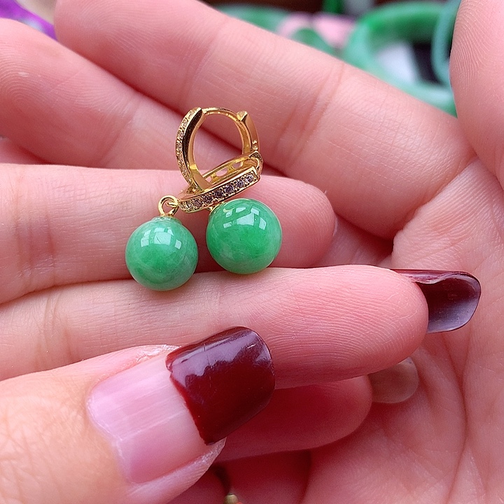 翡翠颈饰银S925镶嵌翡翠