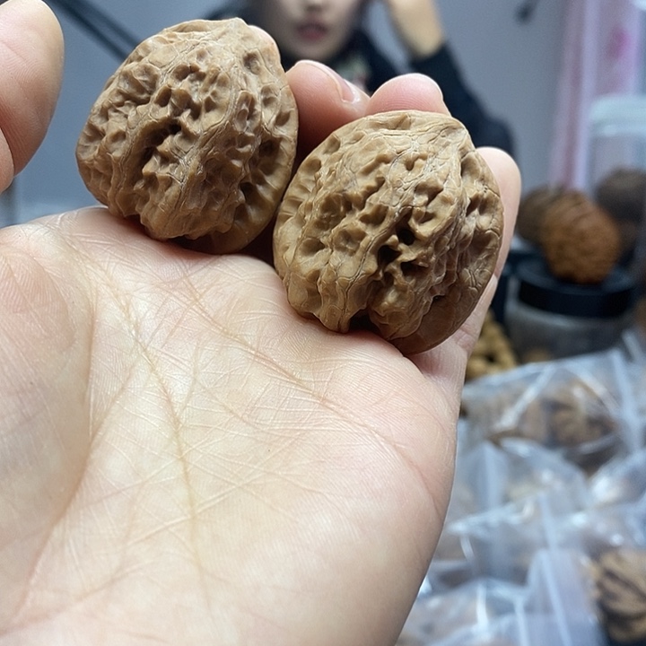 把件文玩核桃34.5靠山王小众