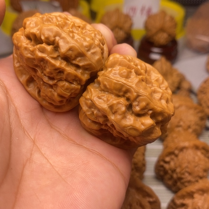 文玩核桃把件38蛤蟆头