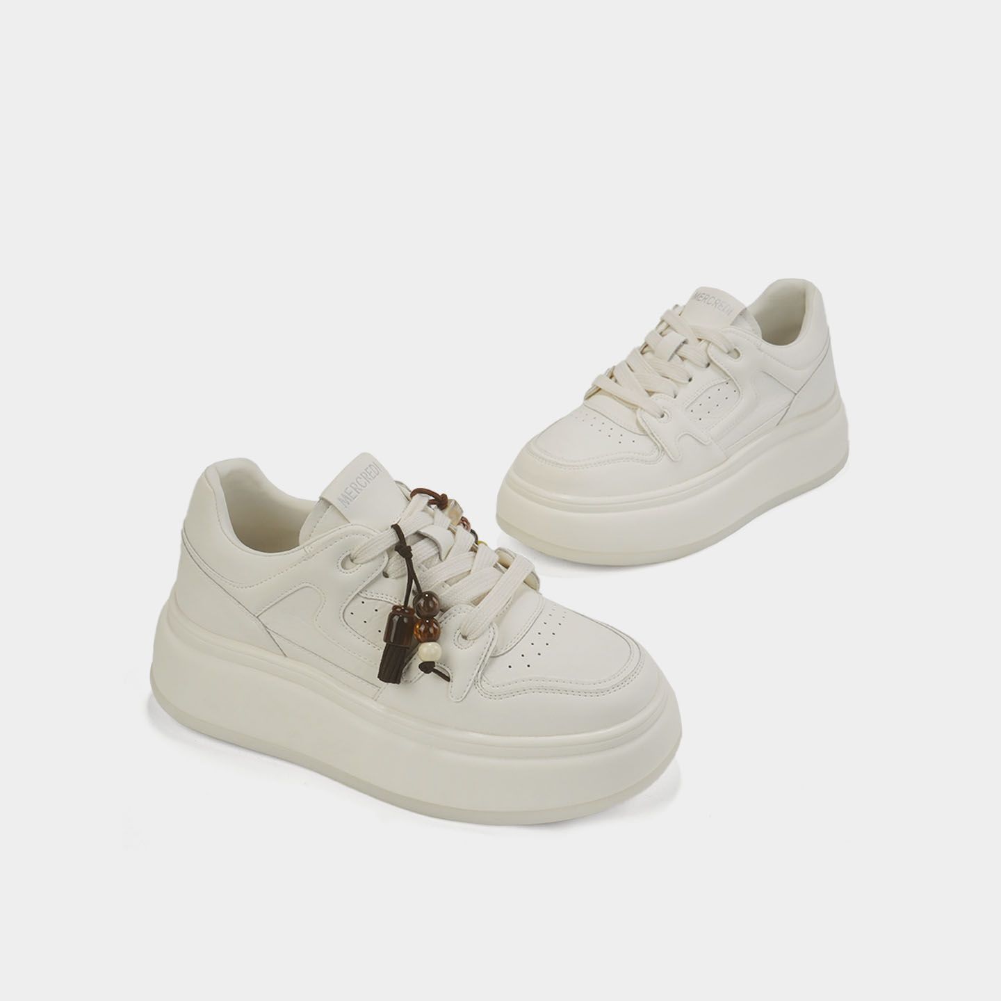 圆头小白鞋中口增高时尚休闲鞋厚底系带百搭女鞋