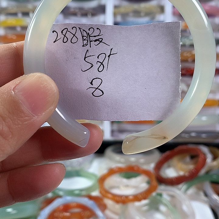 玛瑙/玉髓手镯未镶嵌