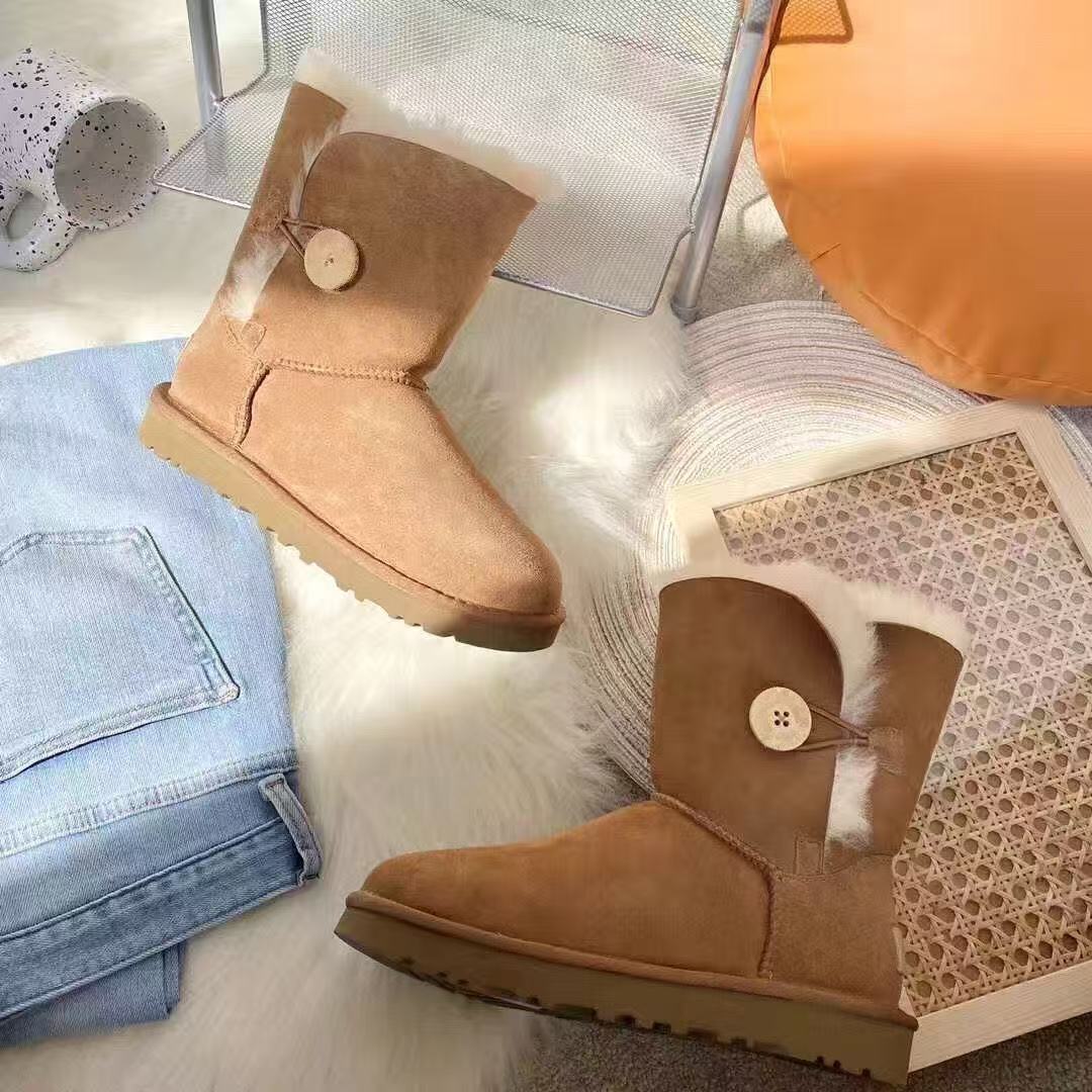 【u家正版】一粒木扣桑坡雪地靴羊皮毛一体加厚保暖高帮时尚女款