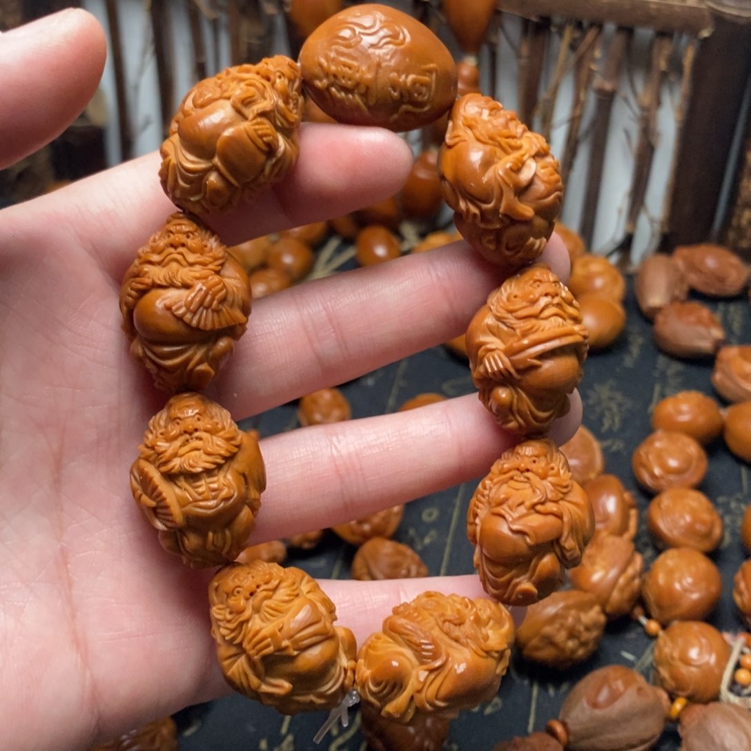 橄榄核手串/手链兔**鸡钟馗手串