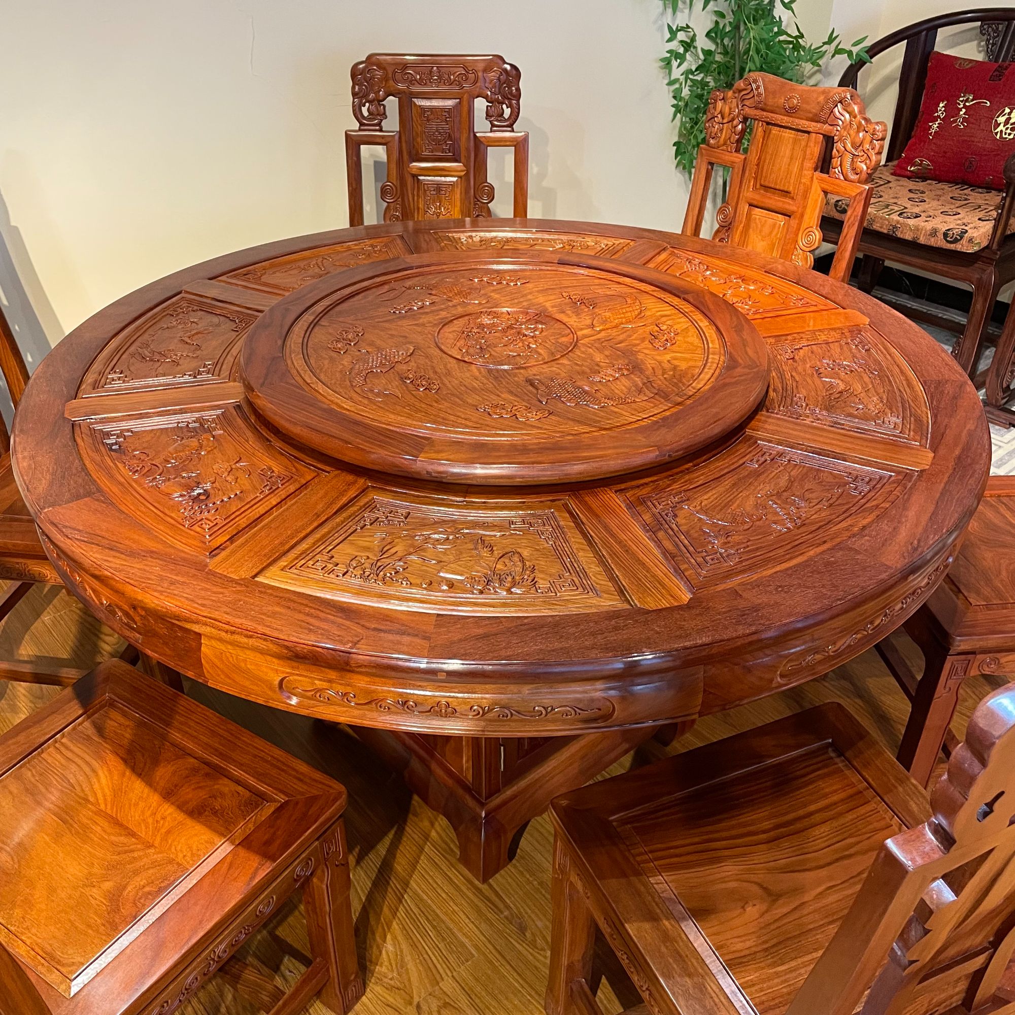 七星伴月仿古餐桌