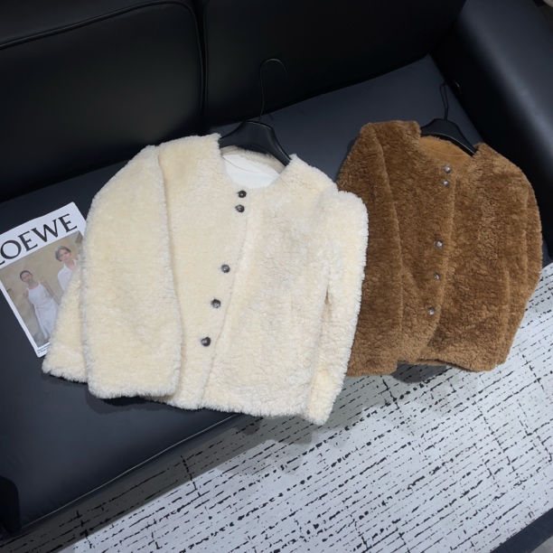 KW【焦糖可颂】南油新款圆领气质百搭宽松显瘦加厚保暖毛外套