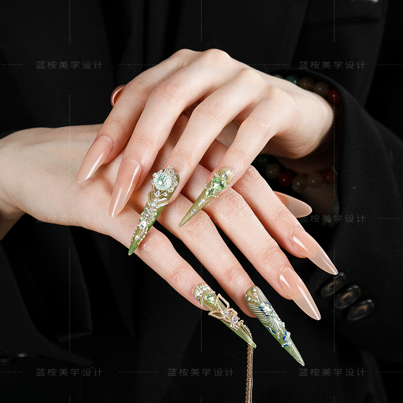 烟花牛油果 嬛嬛护甲贵妃甲高级中式国风穿戴甲