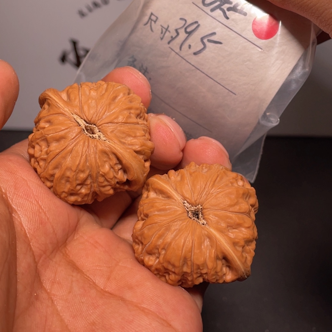 文玩核桃吊坠文玩核桃