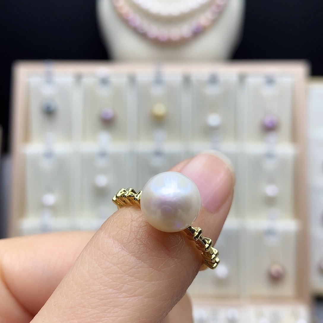 合金淡水珍珠颈饰