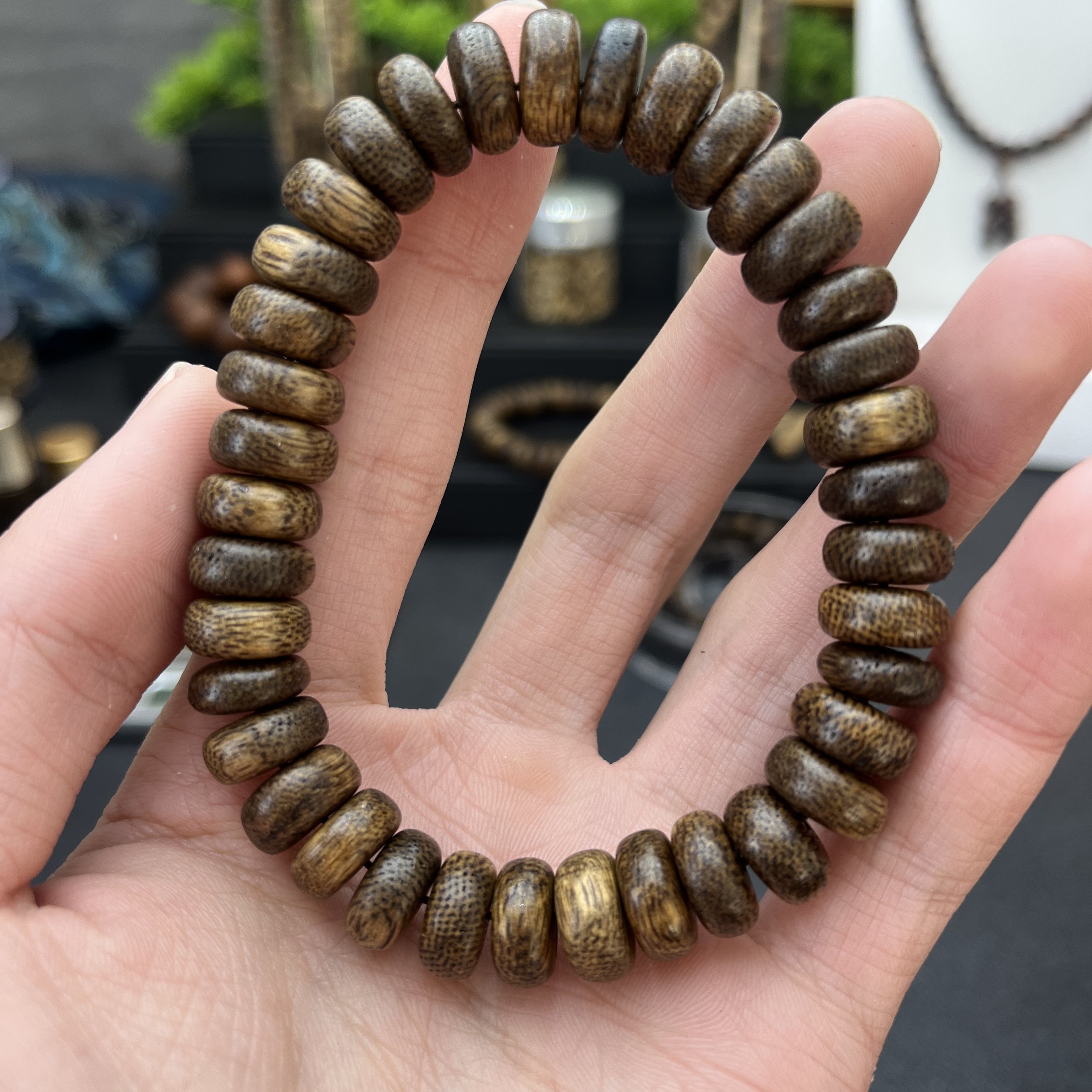 A发发文玩沉香木串